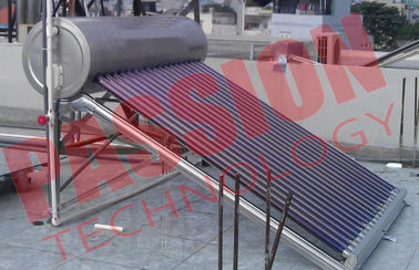 CE Disetujui Tabung Vakum Solar Water Heater Loop Terbuka dengan Asisten Tank