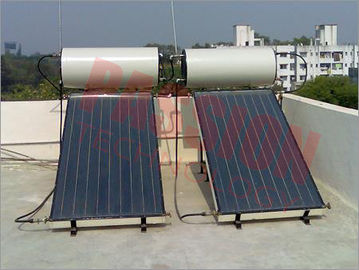 Terpadu Coloured Steel Blue Titanium Flat Panel Pemanas Air Tenaga Surya Untuk Pitched Roof